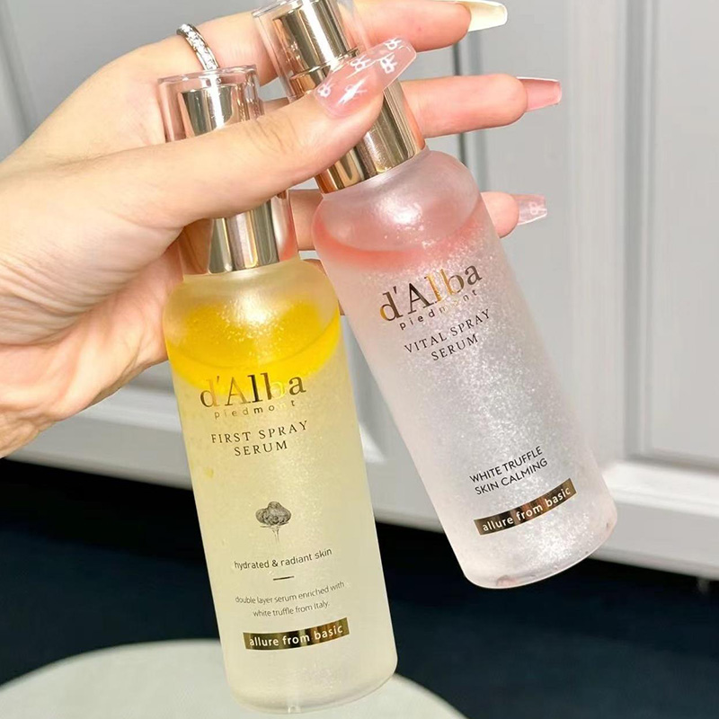 Skincare Glowing - D'Alba SPF50+ Serum w toniku z