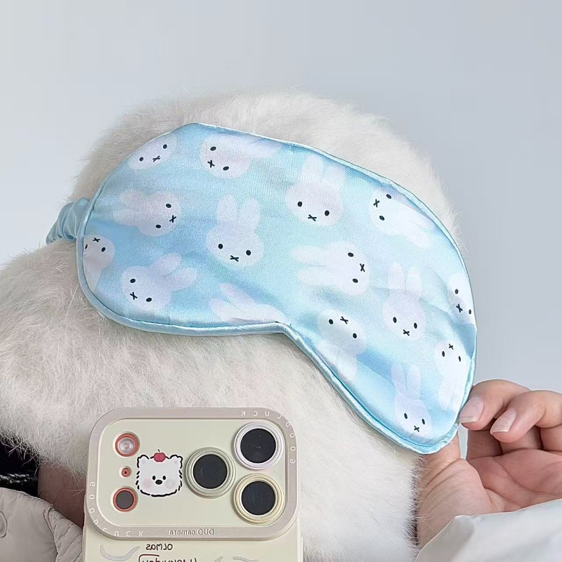 Urocza maska na oczy z motywem – Skincare Glowing recenzja i cena